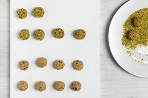 Preparazione Polpette di pesce spada in umido - Fase 3