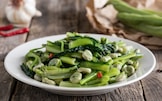 Puntarelle e fave in padella