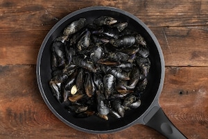 Preparazione Spaghetti con le cozze - Fase 1