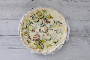 Preparazione Torta salata alle zucchine - Fase 4