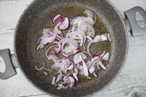 Preparazione Bulgur con verdure e feta - Fase 1