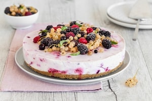 Preparazione Cheesecake ai frutti di bosco - Fase 4