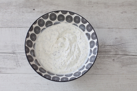 Preparazione Chia pudding alle fragole e latte di cocco  - Fase 1 Preparazione Chia pudding alle fragole e latte di cocco  - Fase 1