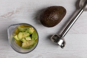 Preparazione Crema fredda di piselli e avocado - Fase 1