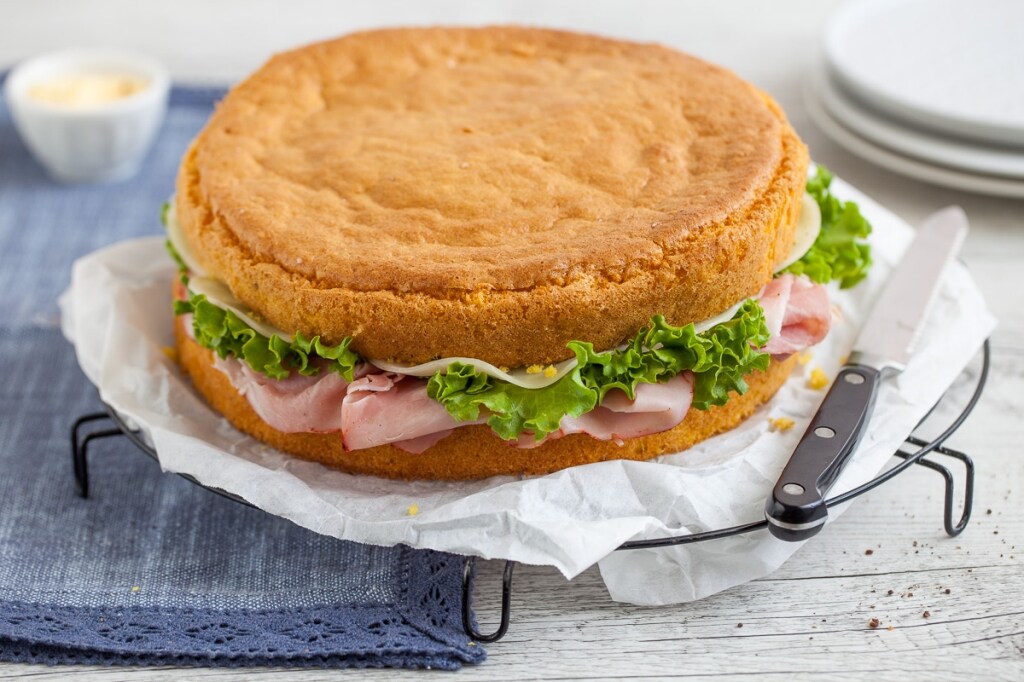 Pan di Spagna salato