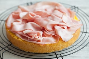 Preparazione Pan di Spagna salato - Fase 2