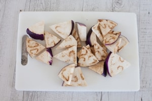 Preparazione Pasta con le melanzane in bianco - Fase 1