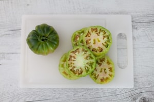 Preparazione Pomodori verdi fritti - Fase 1