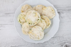 Preparazione Pomodori verdi fritti - Fase 2