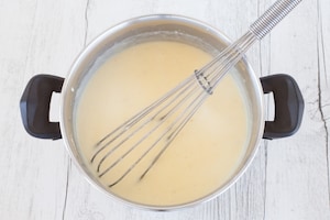Preparazione Torta di biscotti e crema al cocco - Fase 1