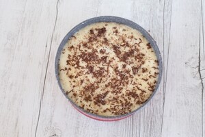 Preparazione Torta di biscotti e crema al cocco - Fase 4