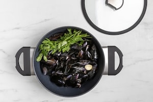 Preparazione Cozze alla marinara - Fase 1