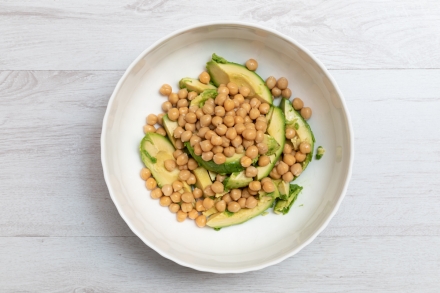 Preparazione Hummus di avocado - Fase 1 Preparazione Hummus di avocado - Fase 1