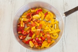 Preparazione Pasta con i peperoni - Fase 1