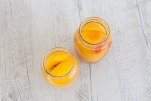 Preparazione Pesche sciroppate - Fase 3