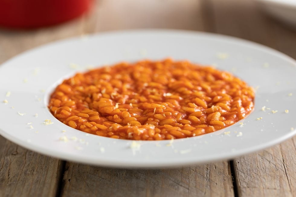 Risotto al concentrato di pomodoro ricetta