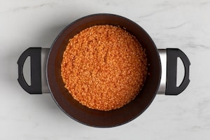 Preparazione Risotto al concentrato di pomodoro - Fase 3