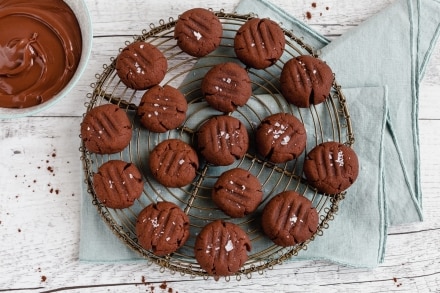 Preparazione Biscotti al cioccolato con Nutella - Fase 3