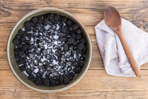 Preparazione Confettura di more e cioccolato fondente - Fase 1