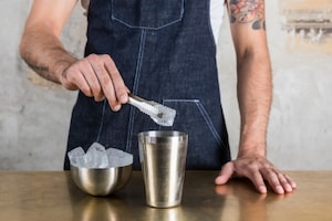 Preparazione Cosmopolitan  - Fase 3