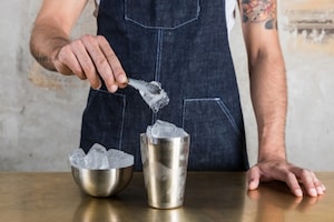 Preparazione Cosmopolitan  - Fase 3