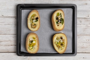 Preparazione Patate ripiene di verdure e formaggio - Fase 3