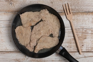 Preparazione Scaloppine al vino bianco - Fase 1
