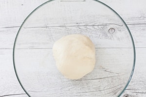 Preparazione Schiacciata con l'uva - Fase 1