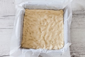 Preparazione Schiacciata con l'uva - Fase 2