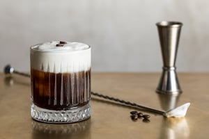 Preparazione White Russian - Fase 4