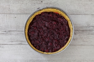 Preparazione Crostata morbida alle more  - Fase 4