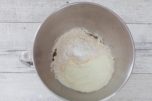 Preparazione Crostata morbida alle more  - Fase 2