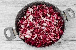Preparazione Lasagne rustiche al radicchio e salsiccia  - Fase 3