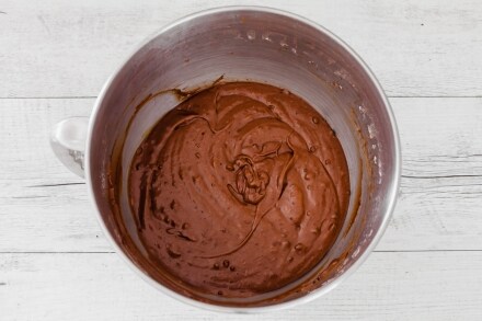 Preparazione Plumcake al cacao e pere - Fase 2 Preparazione Plumcake al cacao e pere - Fase 2