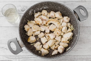 Preparazione Pollo cremoso alla curcuma e Skyr - Fase 2