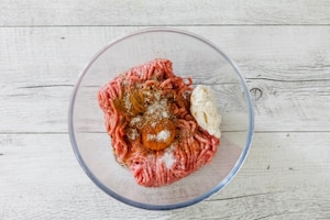 Preparazione Polpette speziate con salsa tex-mex - Fase 3