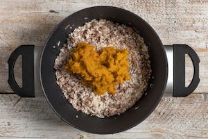 Preparazione Risotto alla zucca e salsiccia - Fase 3