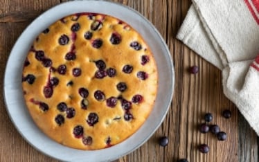 Torta morbida all'uva fragola