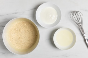 Preparazione Torta morbida all'uva fragola - Fase 1