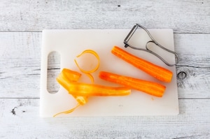 Preparazione Bowl con merluzzo, cavolo viola, bulgur, broccoli, olive taggiasche, carote e melagrana  - Fase 2