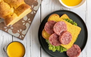 Cotechino con zabaione salato