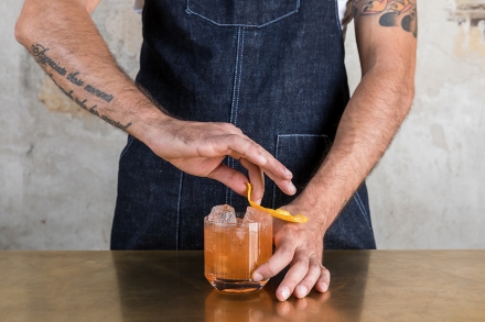 Preparazione Old Fashioned - Fase 9 Preparazione Old Fashioned - Fase 9