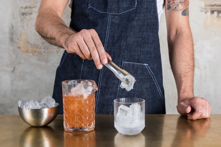 Preparazione Old Fashioned - Fase 6 Preparazione Old Fashioned - Fase 6