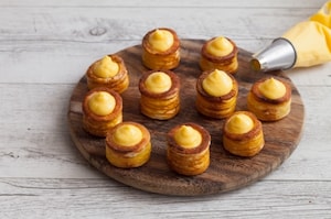 Preparazione Vol au vent ripieni dolci - Fase 3