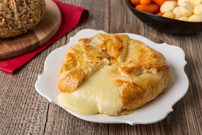 Fonduta di brie in crosta