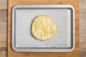 Preparazione Fonduta di brie in crosta - Fase 2