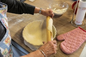Preparazione Pizza di scarola di nonna Marisa - Fase 3