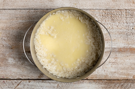 Preparazione Risotto ai gamberi e gin - Fase 6 Preparazione Risotto ai gamberi e gin - Fase 6