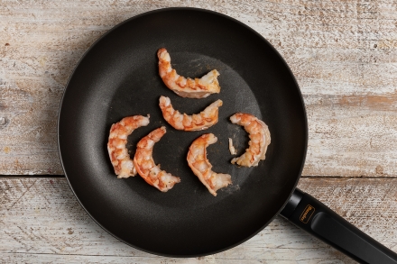 Preparazione Risotto ai gamberi e gin - Fase 3 Preparazione Risotto ai gamberi e gin - Fase 3