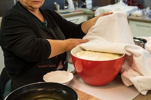 Preparazione Zeppole calabresi di nonna Mimma - Fase 2